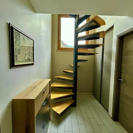 De L'api De La Broque Apartman *